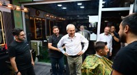 ”Temiz Kepez” İçin El Ele:  Başkan Kocagöz Şafak Esnafıyla Omuz Omuza!